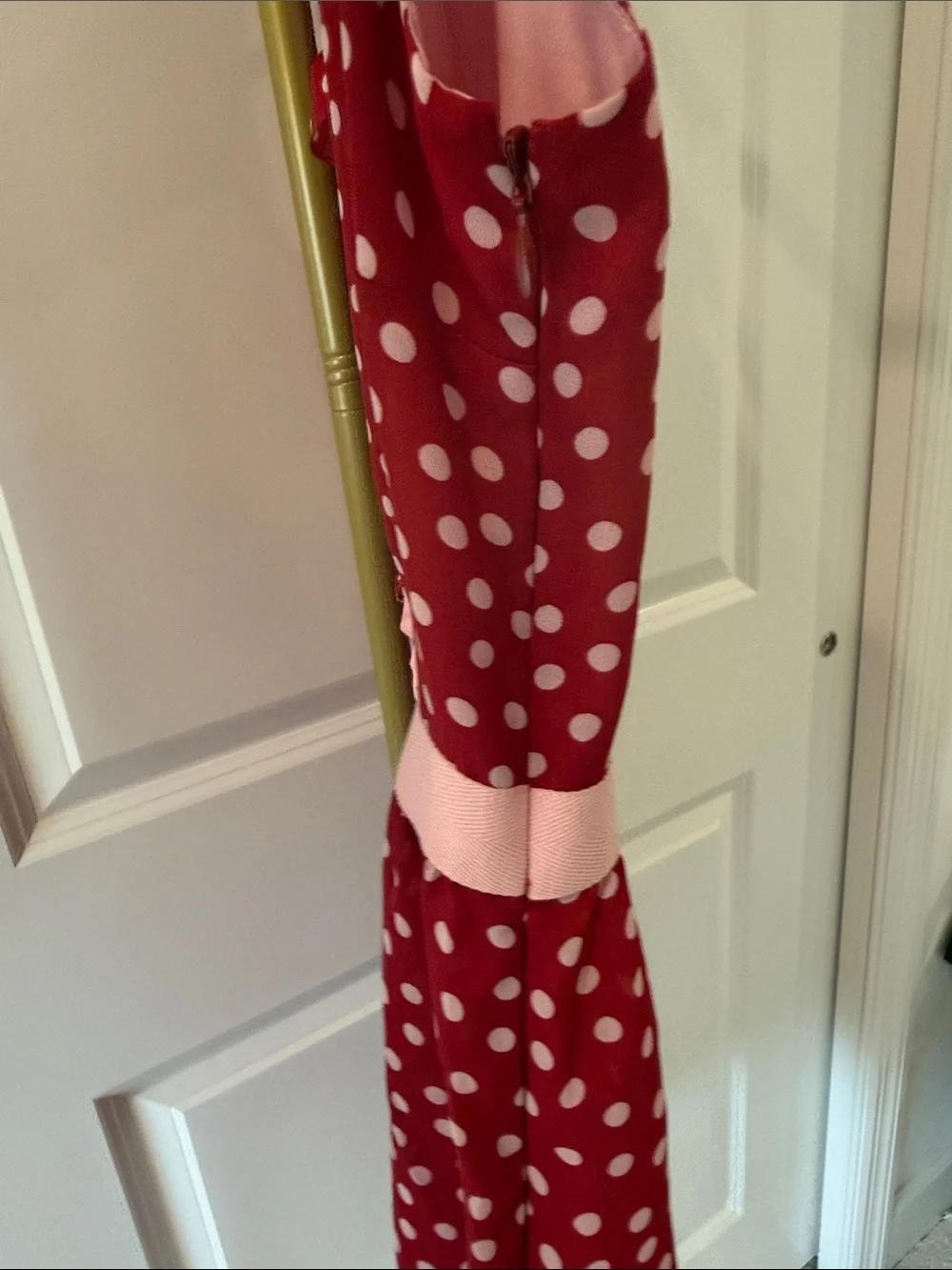 2012 Red Valentino Red Polka Dot Ruffle V-Neck Dress with Pink Waist Tie - Picture 5 of 6